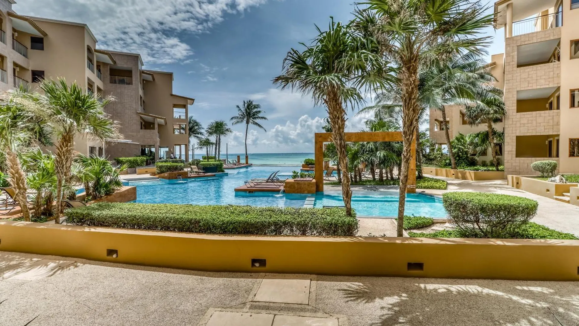 Residences El Faro, Surf 207 Playa del Carmen Meksika