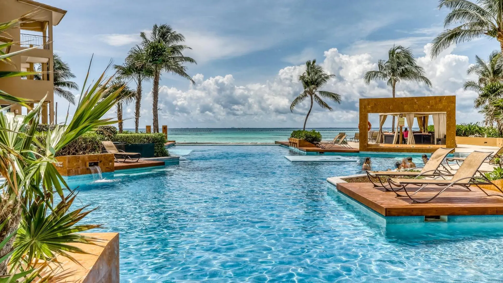Apartment Residences El Faro, Surf 207 Playa del Carmen Mexico